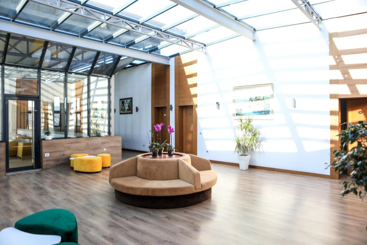 Golden Ring Resort Farke e Madhe Exterior foto